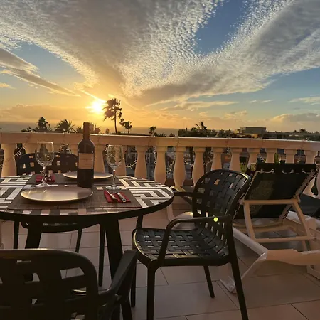 Stunning Sea View Tenerife Royal Gardens Resort! Apartment Playa de las Américas